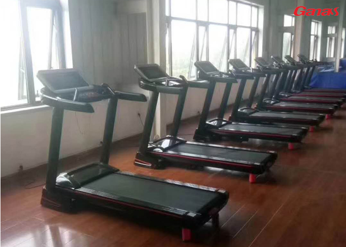 河南军区8680部队健身房图片 香蕉视频在线观看免费武警健身器材案例展示